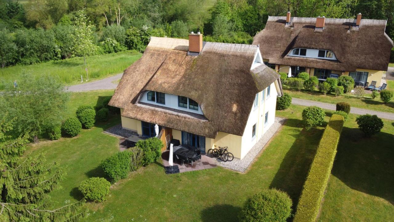 Вилла Reetdachhaus Hasel 2 Позериц Экстерьер фото